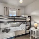 1 An Tsean Scoil, Clifden